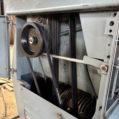 Wide 63cm Thickness Planer used, fully functional