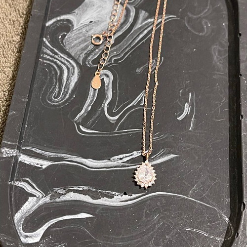 925 Silver Necklace with Rose Gold Chain and Diamond-Like Pendant New