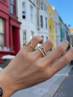 Set of two rings new, gold plated with zircon and minimal design