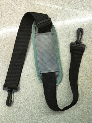 Shoulder strap for bag with padding and carabiner new