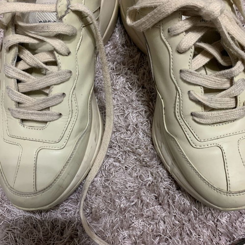 Gucci sneakers used, size 38, beige