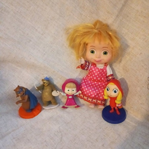Masha and the Bear used, pack of 5 figures