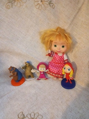 Masha and the Bear used, pack of 5 figures
