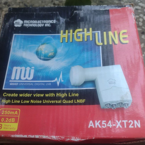 Quad Universal Digital LNB for Satellite Dish new