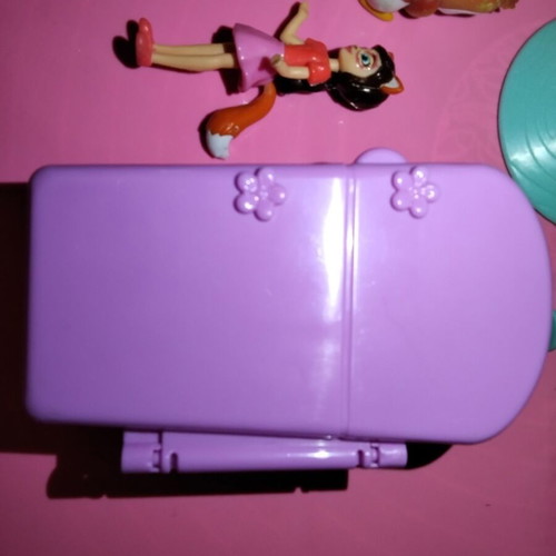Enchantimals Secret Best Friends Mattel playset with figures, furniture, and pet used