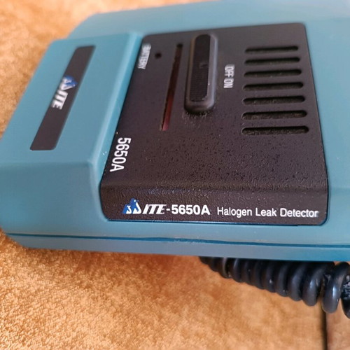 Halogen Leak Detector professional gas leak detector like new
