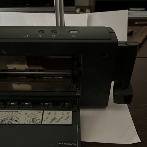 Hewlett Packart Desk Jet 340 portable printer like new