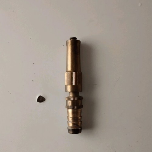 Bronze water nozzle like new, adjustable for garden hose