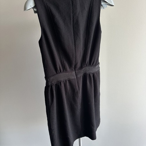 Dress comptoir des cotonniers black like new with zipper and subtle shimmer