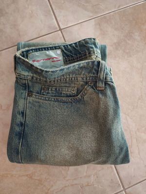 Fornarina vintage jeans size 28, like new, blue