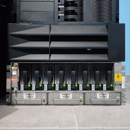 IBM 7133 D40 Storage Enclosure with 16 x IBM SSA 18.2GB and SSA Controller used