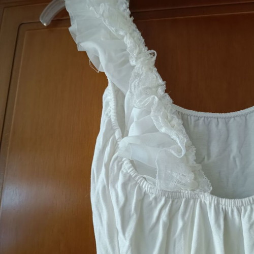 No Stress white bodysuit like new with straps