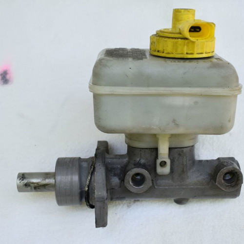 Brake pump VW Golf4 VAG Audi Bosch 21027099 used genuine part