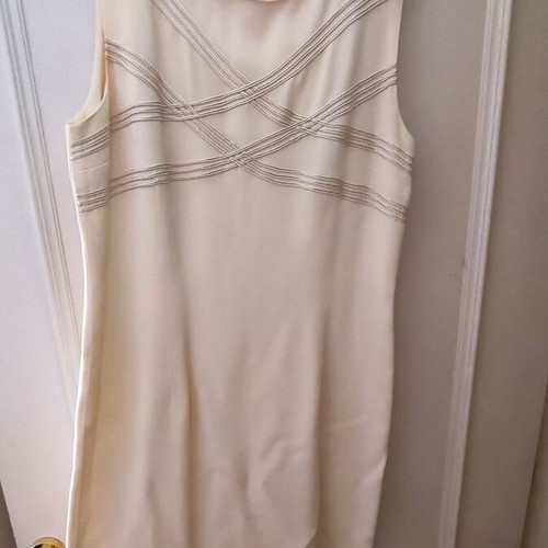 Dress beige, like new, size M 38 10