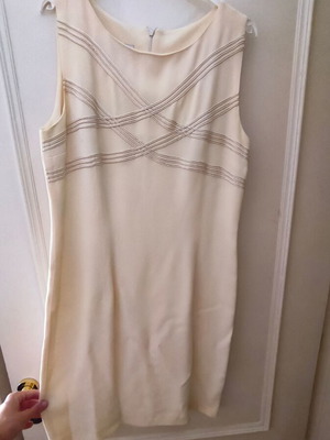 Dress beige, like new, size M 38 10