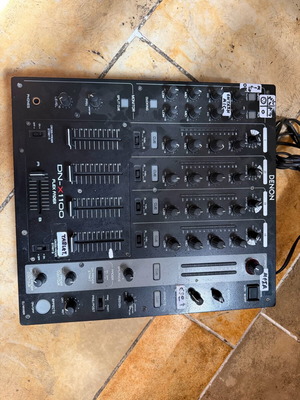 DNX1100 σαν καινούργιο
