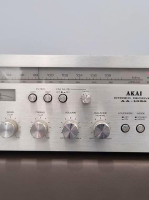 Akai AA1030 Amp - Radio FM Reciever