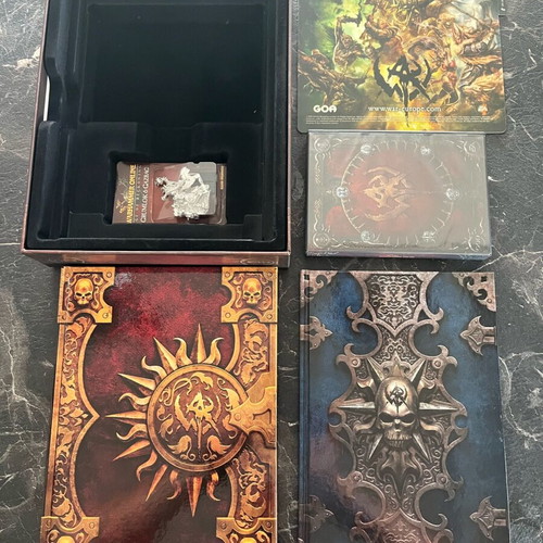 PC Game Warhammer Online Age of Reckoning Collectors Edition like new