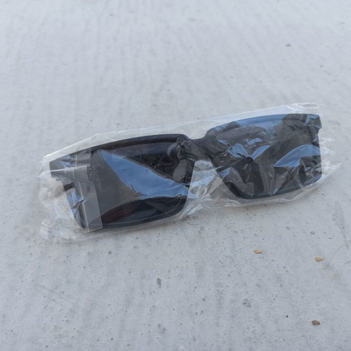 Sunglasses with Mirror New, Plastic Black