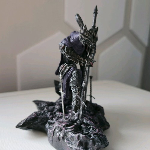 Artorias the Abysswalker 15cm statue figure new