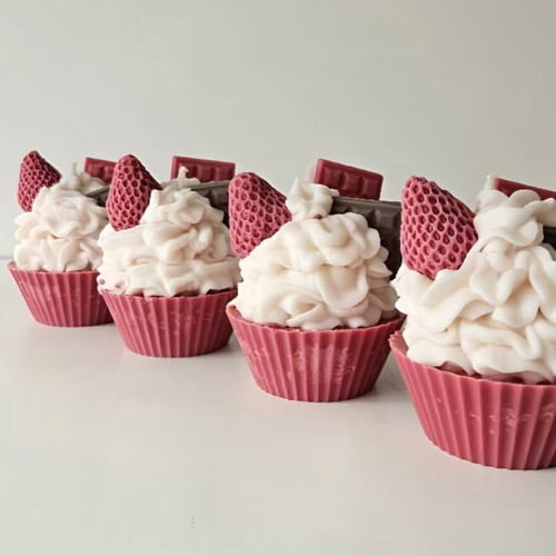 Cup Cake Candle with Custom Scent for Gift or Decoration