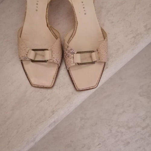 Martinez Valero sandals like new, size 40/41, beige and grey