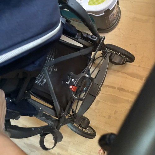 Inglesina Trilogy stroller used, with car seat and bassinet option