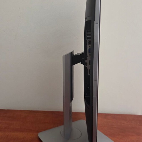 Dell 24'' P2416D Monitor like new, 2560x1440p, HDMI, USB ports