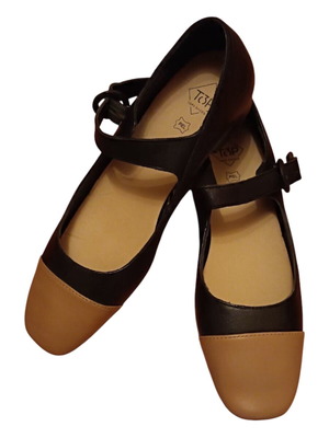 Leather Mary Jane Ballerinas new, size 39, black and beige