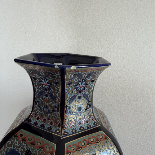 Bonacchi Italy porcelain vase, 35 cm