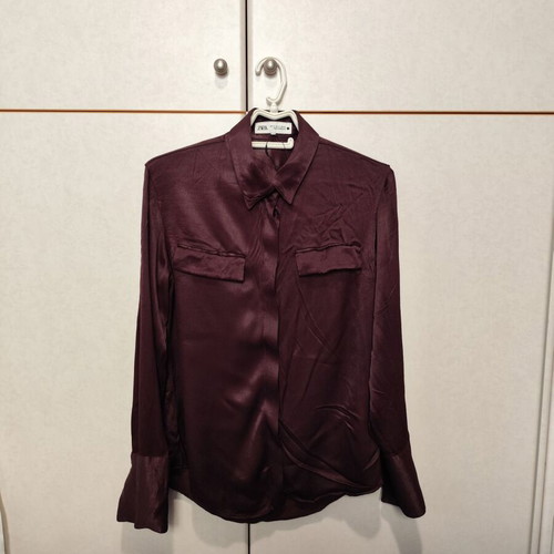 Shiny Zara shirt new, burgundy, size M