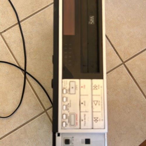 JVC HR-D140E Video Cassette Recorder used for parts or service