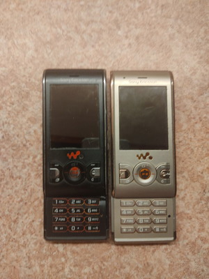 Sony Ericsson W595 used for spare parts