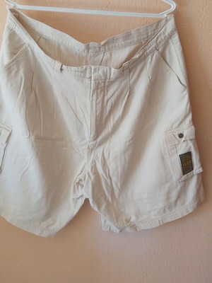 Camel cargo shorts XXL beige like new