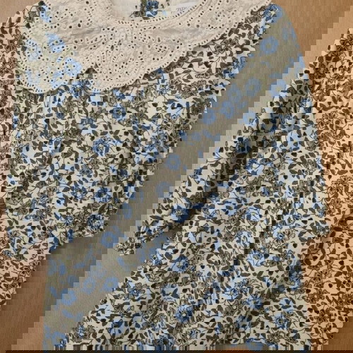 Φόρεμα Zara 18-24 μηνών σαν καινούργιο με λουλούδια και vintage γιακά