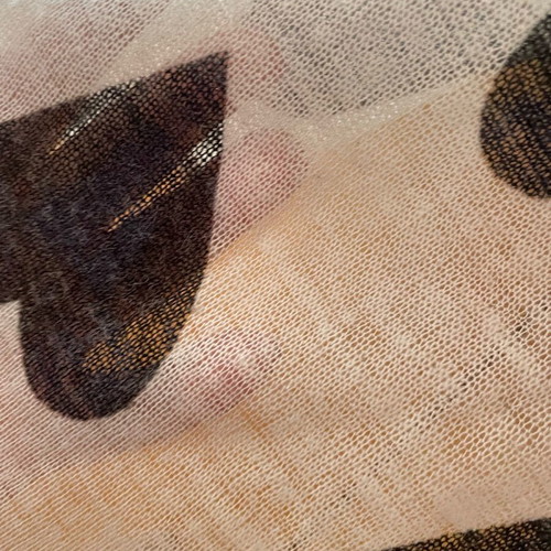 S.Oliver scarf like new, white with large gray hearts