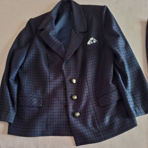 Cashmere wool suit purple size 48-50 new