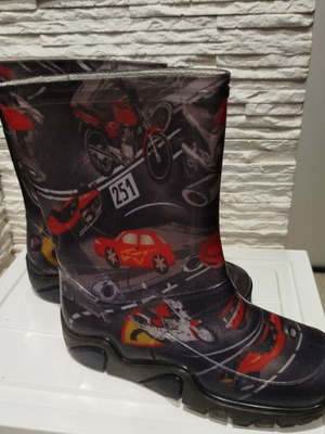 Demar galoshes size 32-33 like new, multicolored