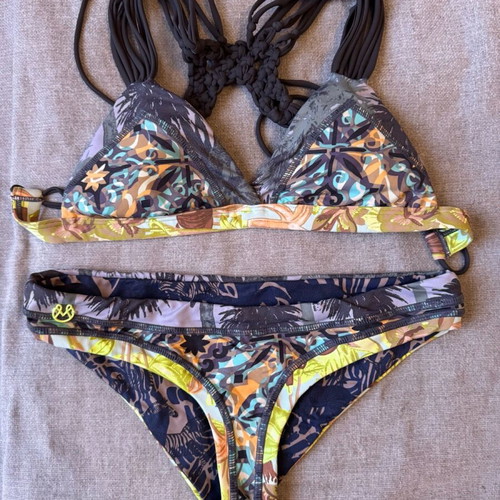 Maaji bikini new, double face with knitted back, colorful, size S