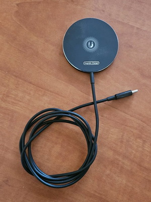 XO 15W Wireless Charger new with Type-C port