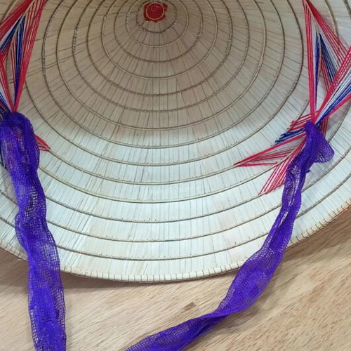 Nón Lá traditional Vietnamese conical straw hat