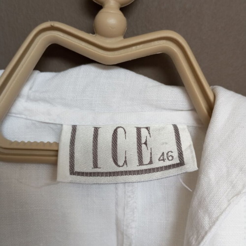 White Linen Co-ord Set LICE like new, jacket and cargo pants