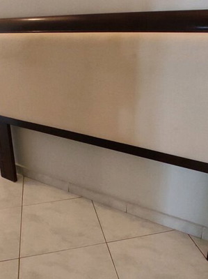Προσκέφαλο κρεβατιού Queen Size μεταχειρισμένο, μασίφ ξύλο 120x100 εκ.