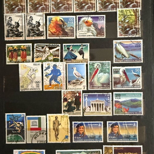 Greek stamp collection like new, 279 pieces