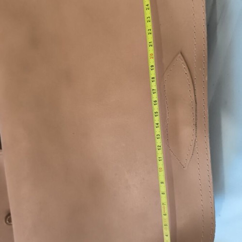 Leather crossbody bag like new from closed store