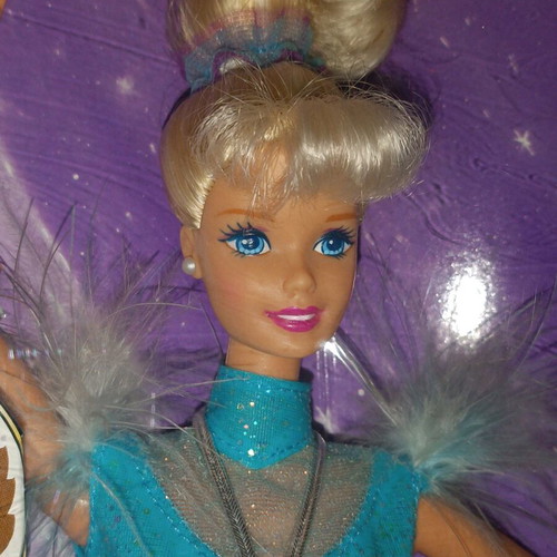 Barbie Champion Ice Skater 1997 new in box