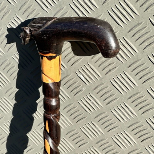 Handmade wooden walking stick used with lion head and spiral decoration