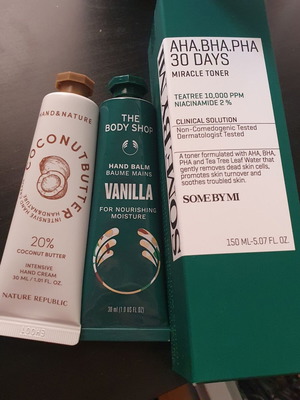 Set Some By Mi Miracle Face Toner 150ml and Hand Creams Vanilla & Coconut
