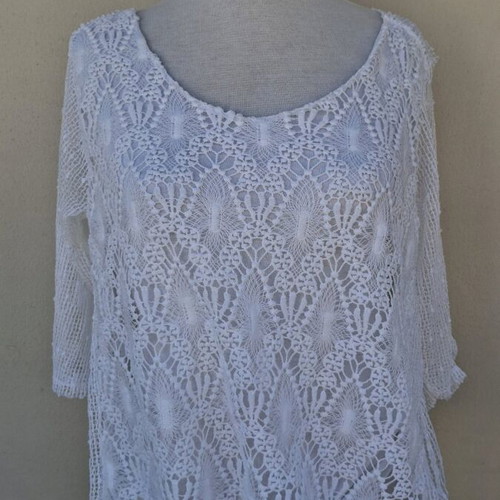 Sheer white blouse size L like new