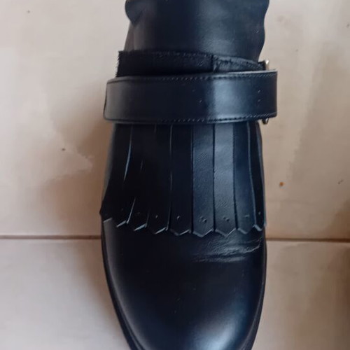 Glamazons leather shoes new, size 39, black